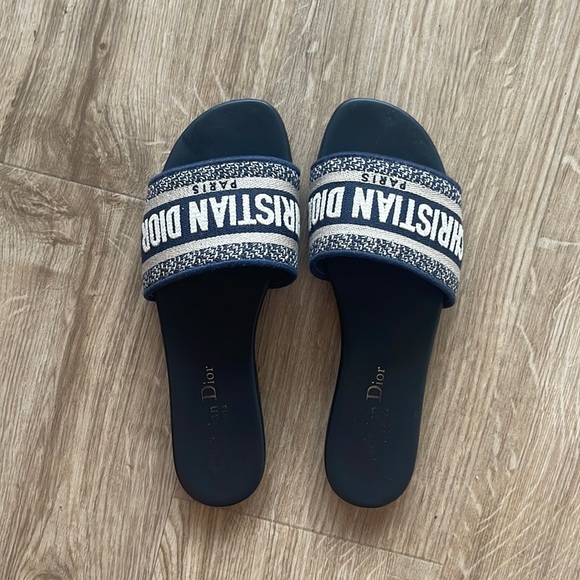 christian dior navy slides